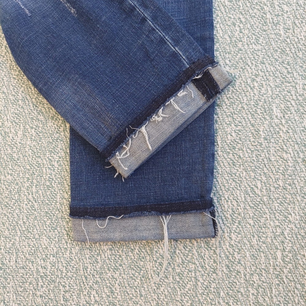Kut from the Kloth Uma Boyfriend Jeans, Sz 4P, Cropped Cuffs - Picture 6 of 10